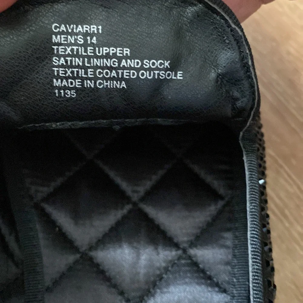 Steve Madden Cavia black smoking slippers. Size 14